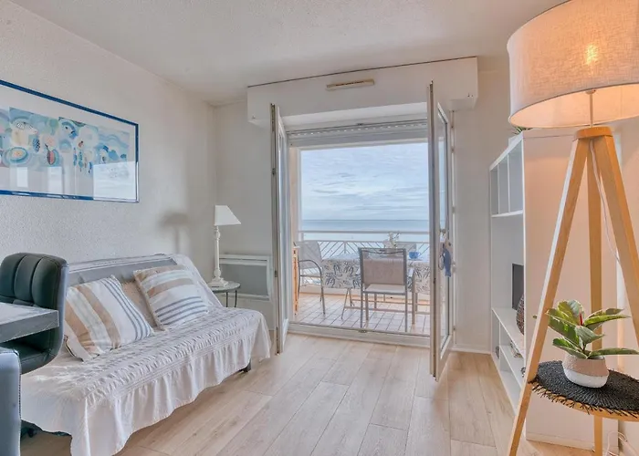 アパート Michelet *